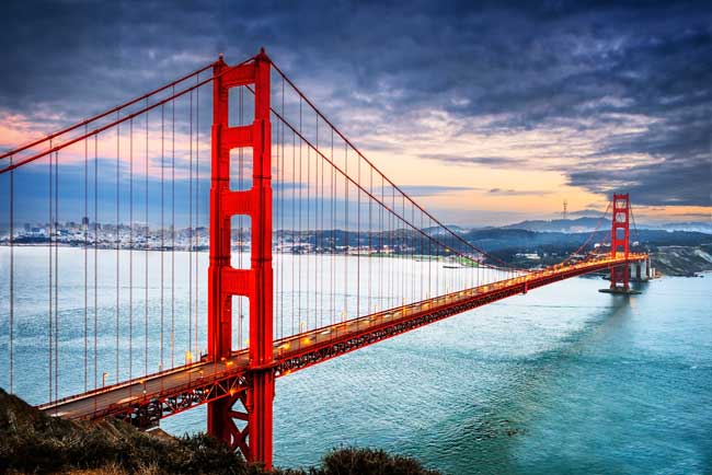 A world-famous sight of San Francisco is the Golden Bridge.